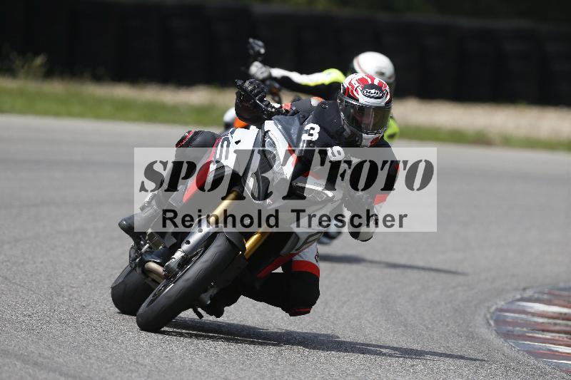 /27 12.06.2025 Ducati Schweiz Trackday Warmup  ADR/gruen-vert/39